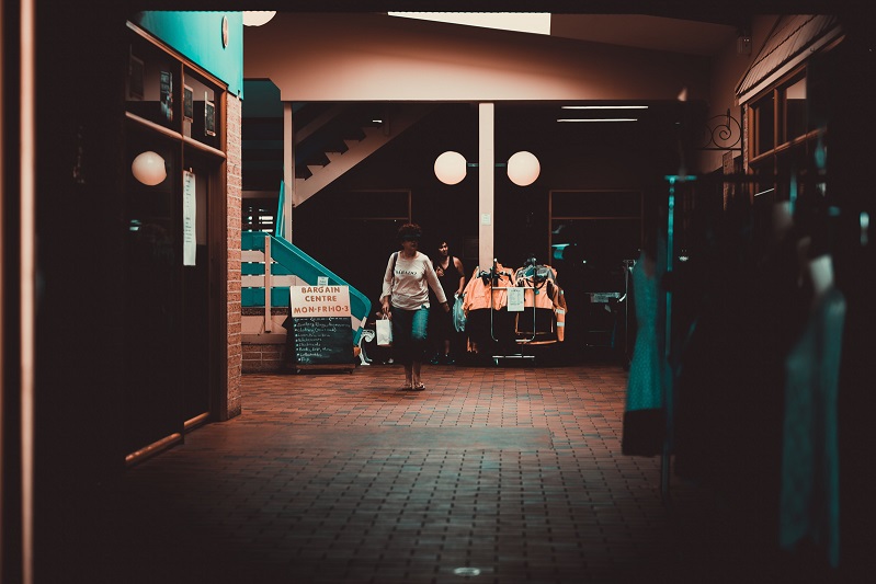 地下室潮濕怎么破?安詩(shī)曼除濕機(jī)來(lái)支招